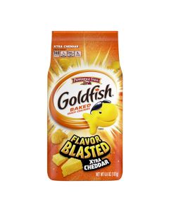 American Sweets - Goldfish crackers in a cheesy  xtra cheddar flavour!